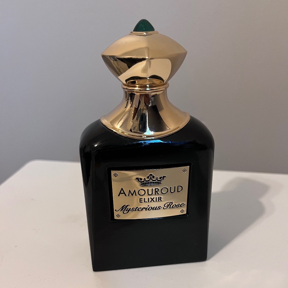 Armouroud Mysterious Rose